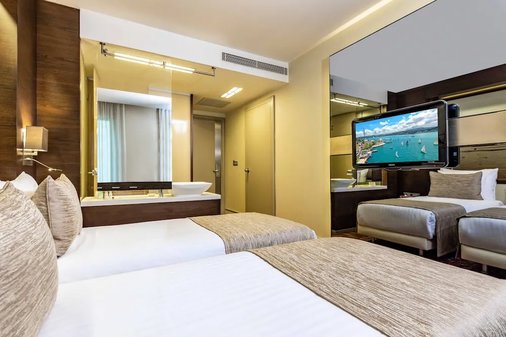 Standard Family Room