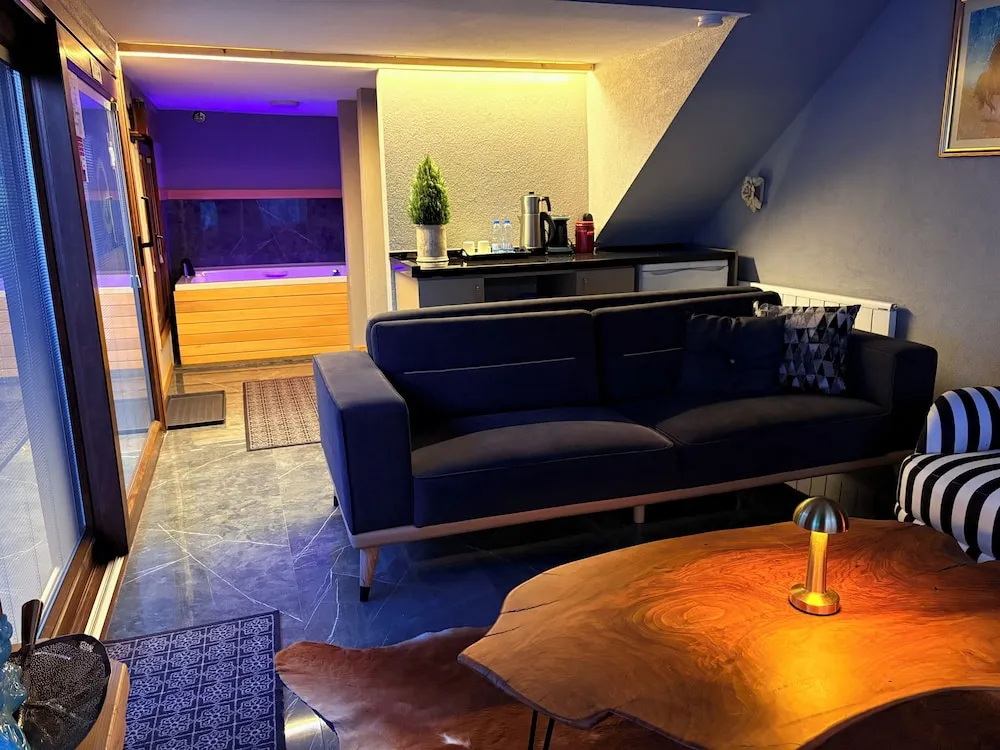 Premium Somineli Suite Villa