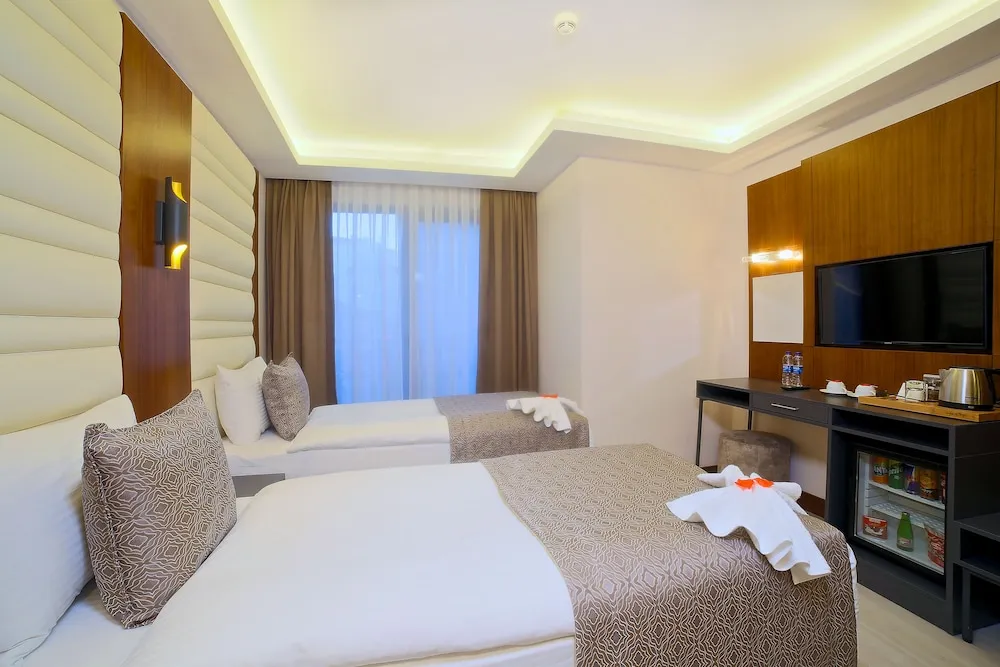 Standard Tek Büyük Yataklı Oda