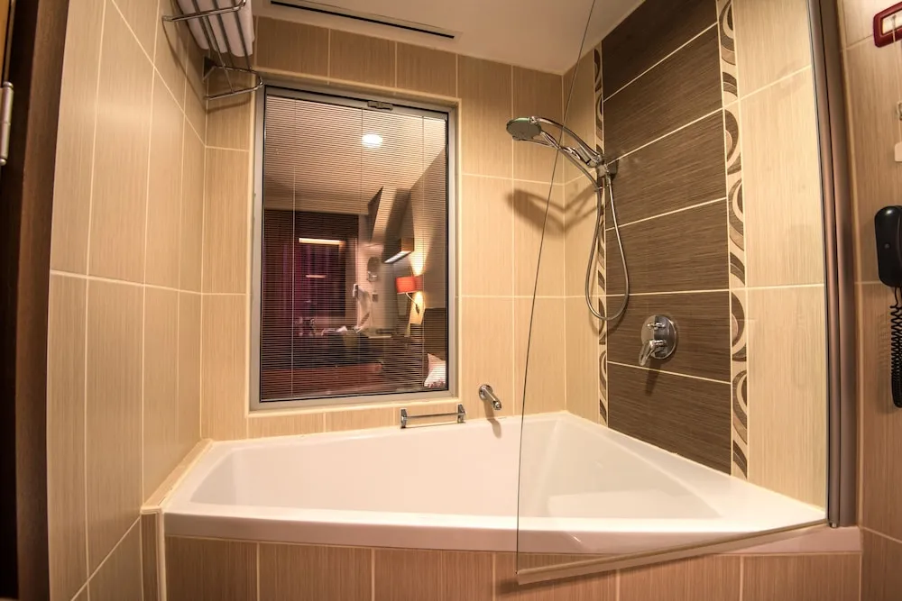 Standard Tek Büyük veya İki Ayrı Yataklı Oda, Balkon/Veranda, Deniz Manzaralı