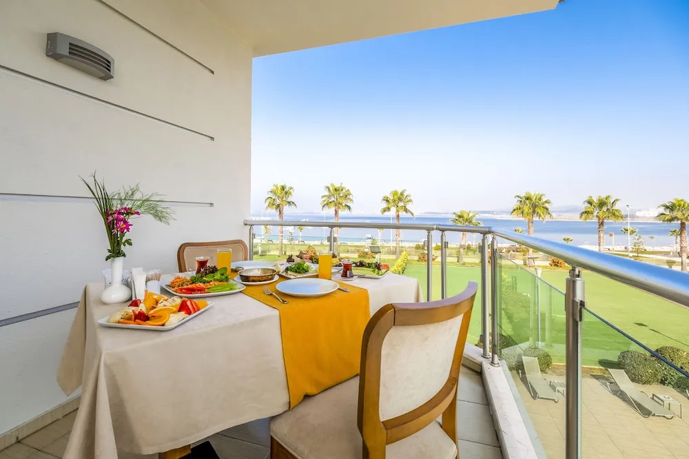 Grand Süit, Deniz Manzaralı