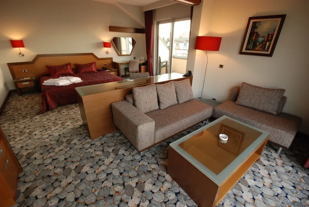 Grand Süit, Deniz Manzaralı