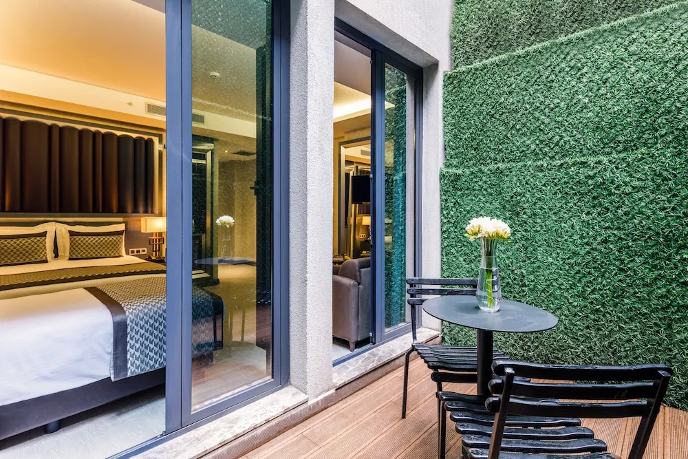 Junior Suite with Turkish Bath - Ground Floor