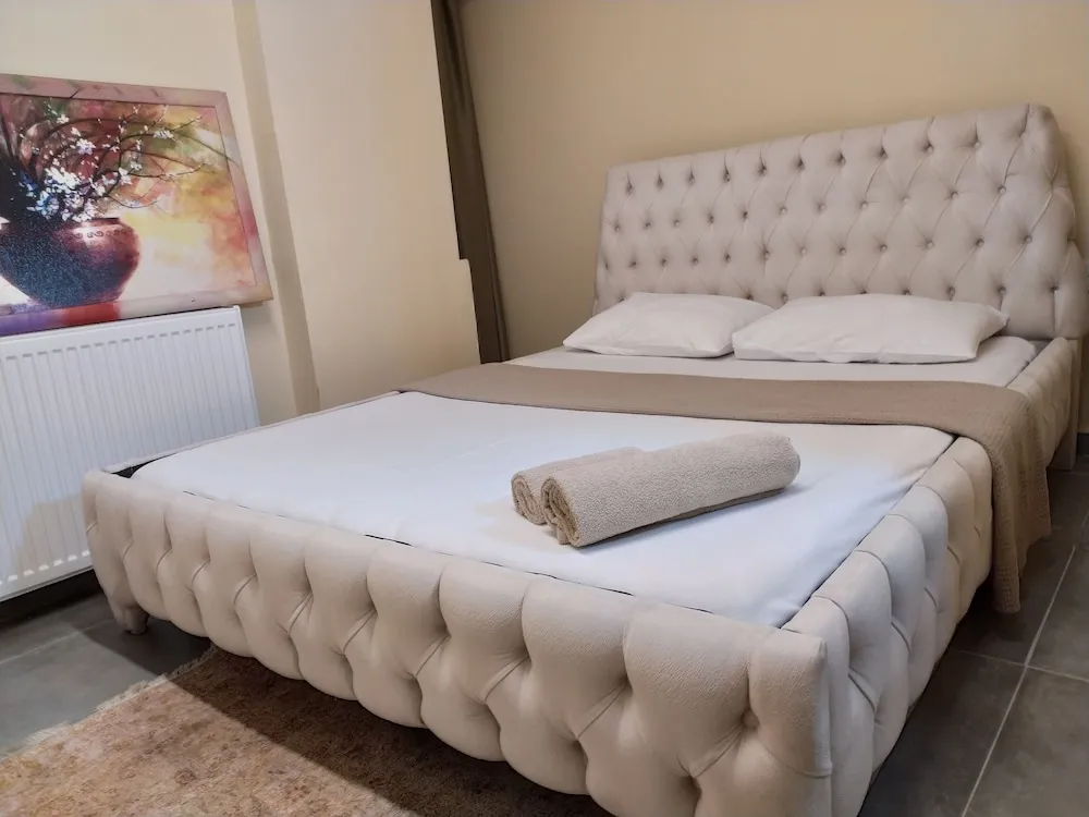 Comfort Tek Büyük Yataklı Oda
