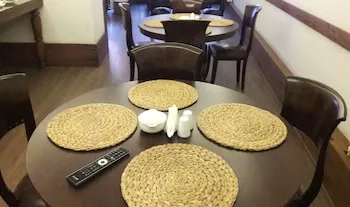 Zeybek Hotel