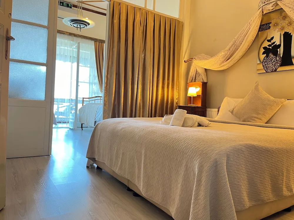 Superior Apart Daire, Deniz Manzaralı (Buyuk)