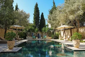 Tas Otel