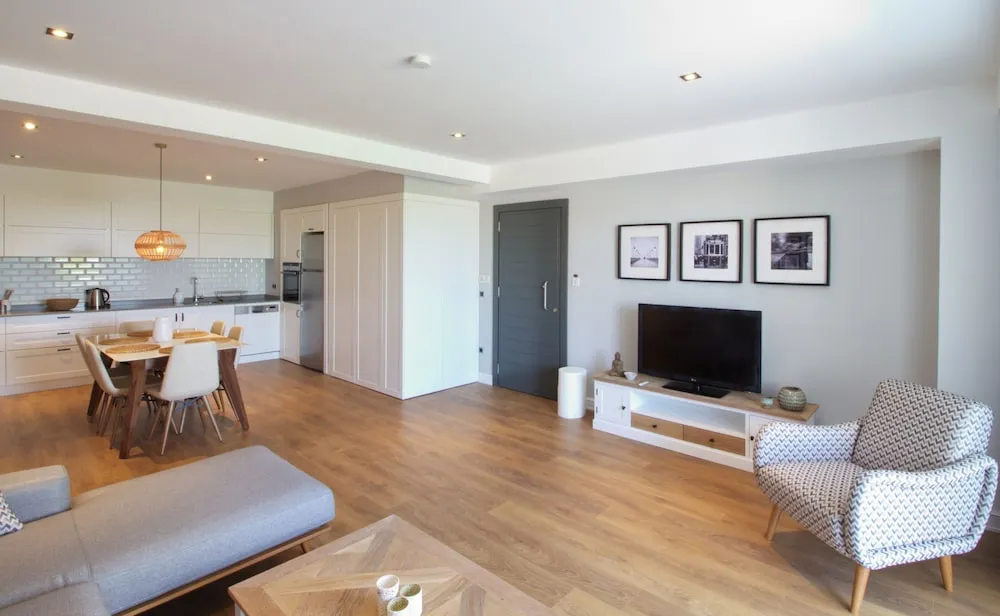 Deluxe Apart Daire, 2 Yatak Odası, Kısmi Deniz Manzaralı, Zemin Kat