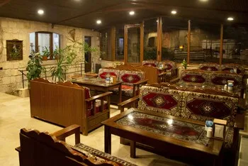 Zeus Cave Suites