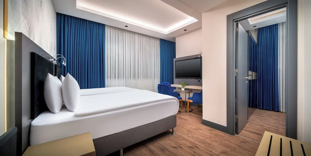 Deluxe Oda, Birden Çok Yatak, Sigara İçilmez