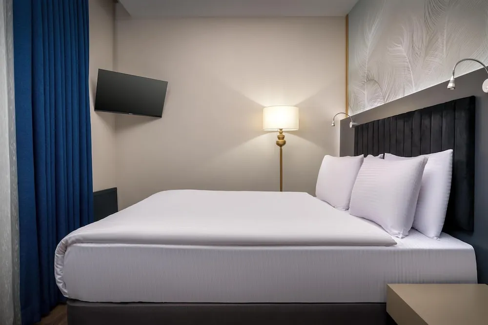 Deluxe Oda, Birden Çok Yatak, Sigara İçilmez