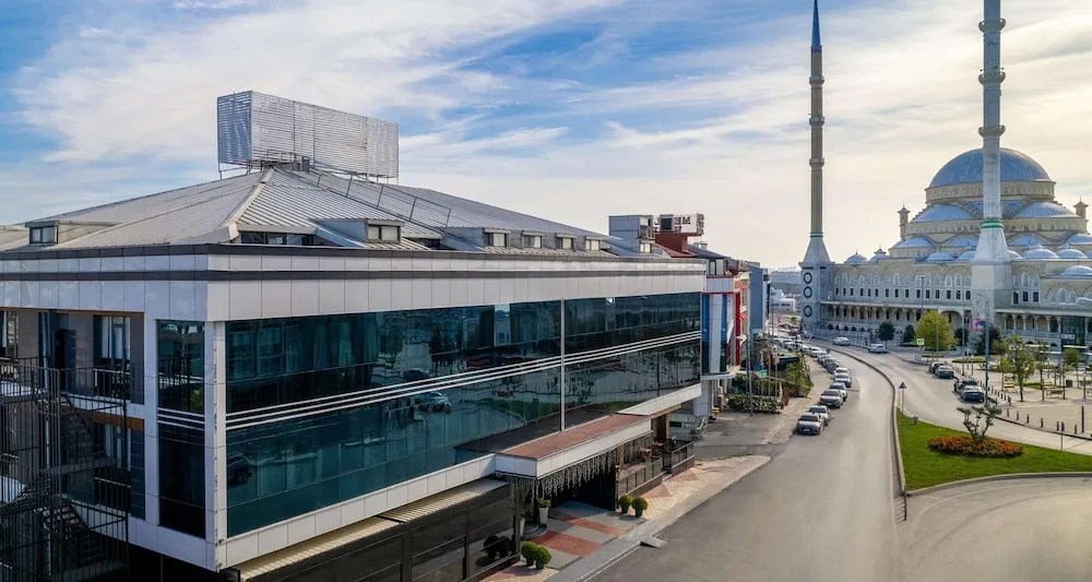 Hidden Hills İstanbul Airport Hotel