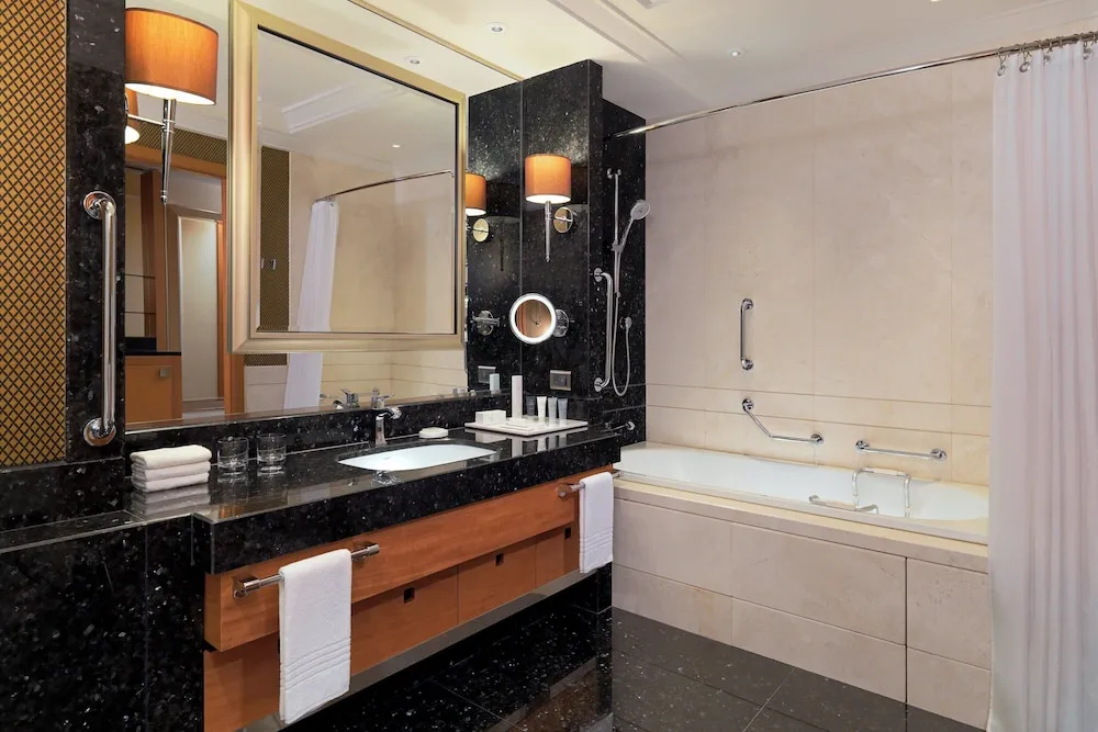 Deluxe Oda, 2 Çift Kişilik Yatak, Şehir Manzaralı
