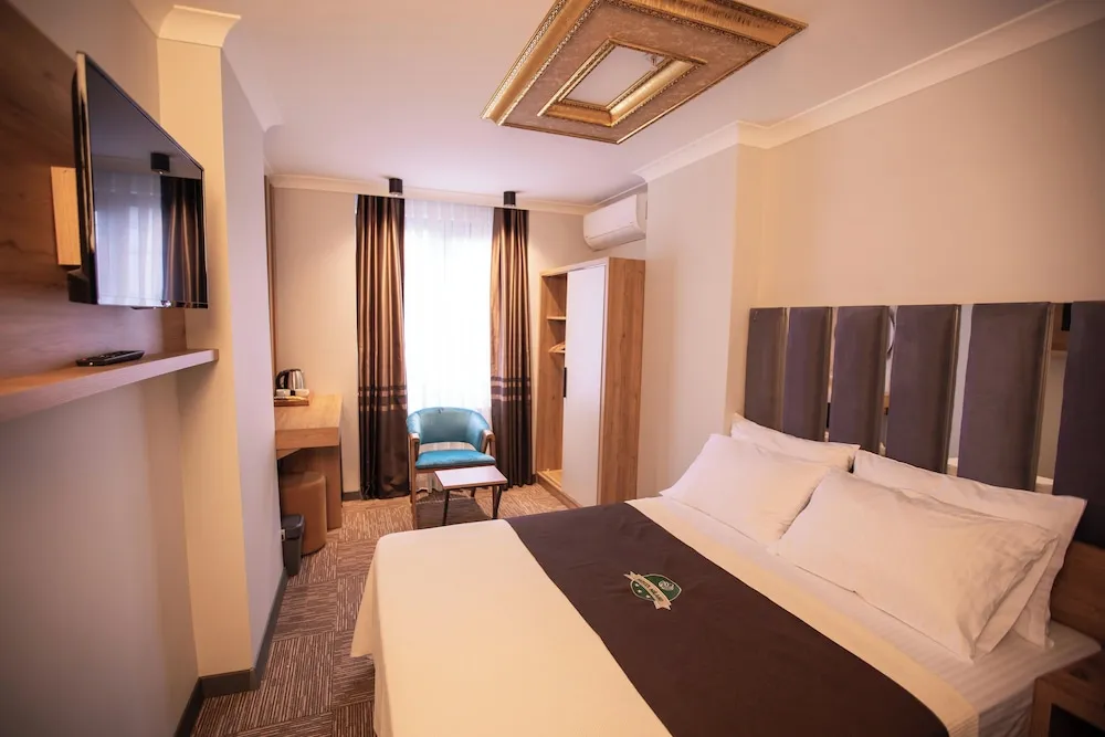 Comfort Tek Büyük Yataklı Oda, Kısmi Deniz Manzaralı