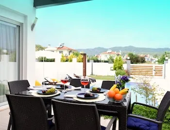 Tala Villa 6