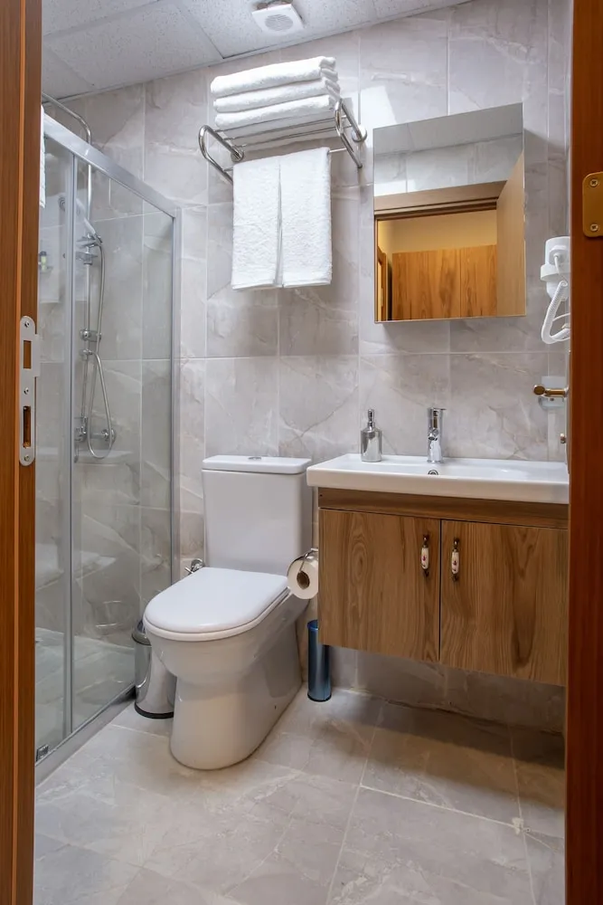 Standard Tek Büyük Yataklı Oda, Balkon