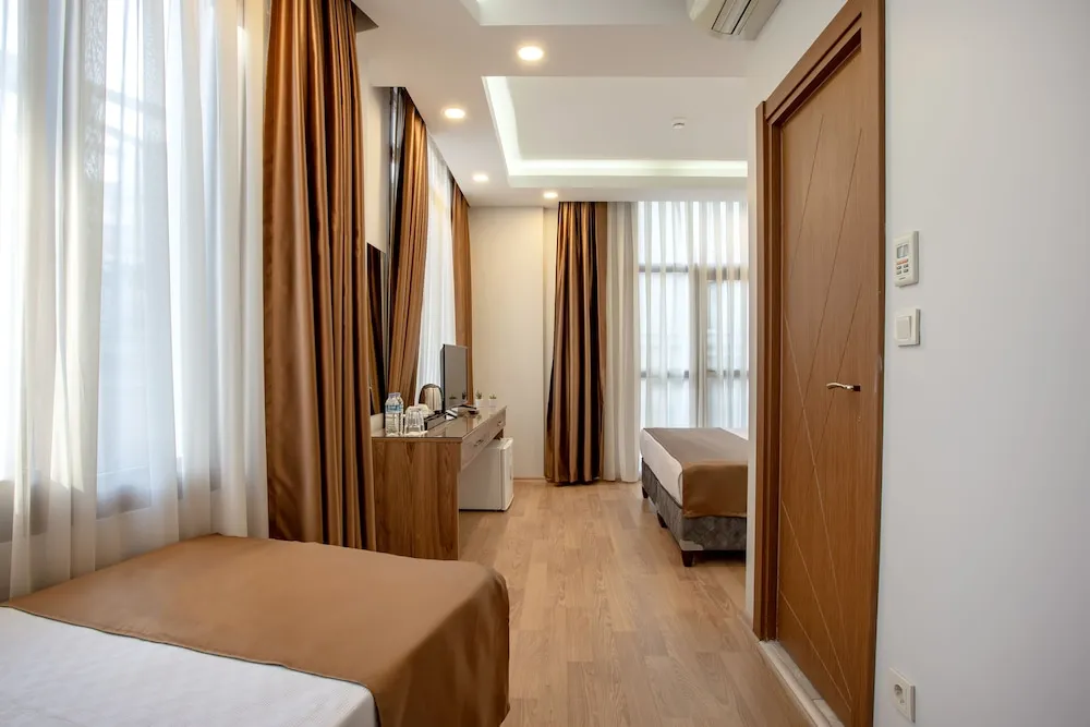 Deluxe Oda, Sigara İçilebilir, Balkon