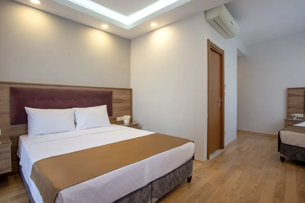 Deluxe Oda, Sigara İçilebilir, Balkon