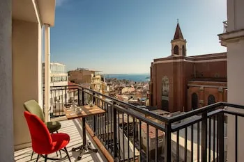 West Palace Hotel