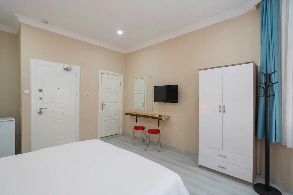 Çatı Katı Süiti (Penthouse)