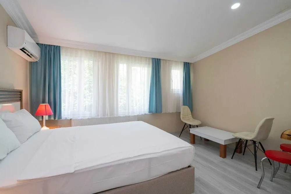 Çatı Katı Süiti (Penthouse)