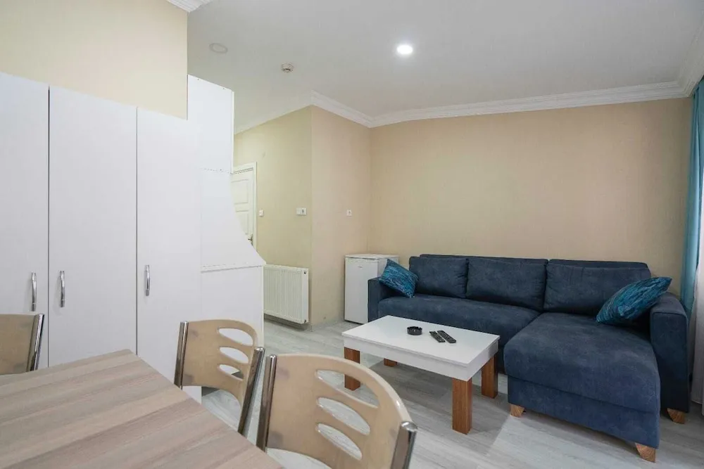 Çatı Katı Süiti (Penthouse)