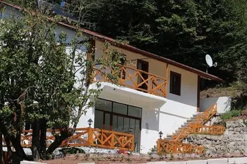 Kuray Çamlıpınar Konuk Evi