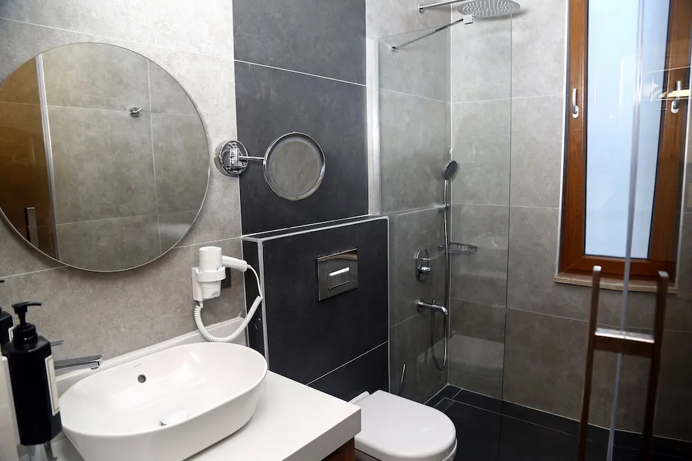 Superior Tek Büyük Yataklı Oda, Balkon