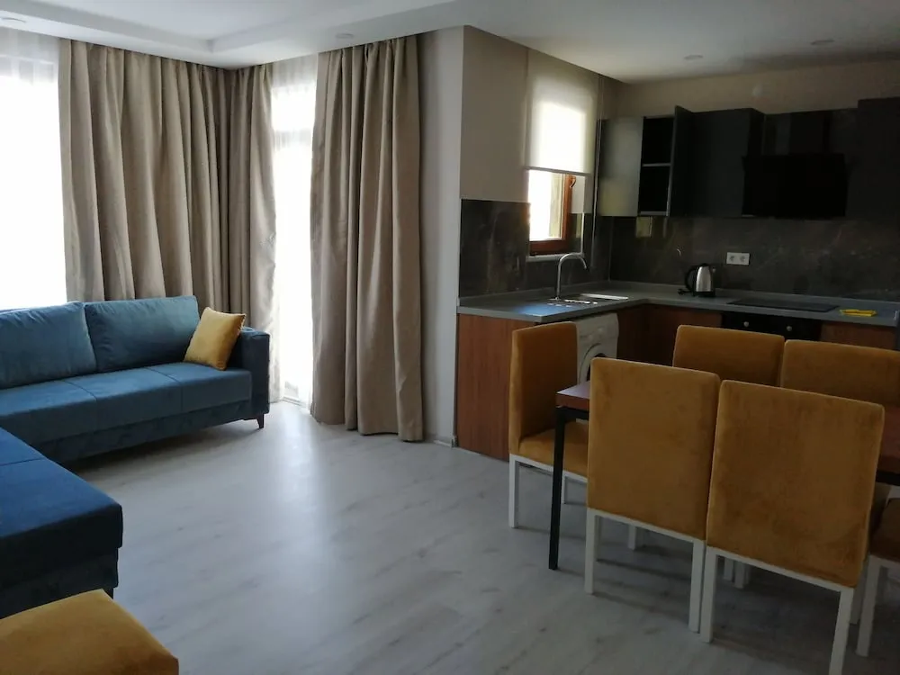 Luxury Apart Daire, 2 Yatak Odası, Mutfak