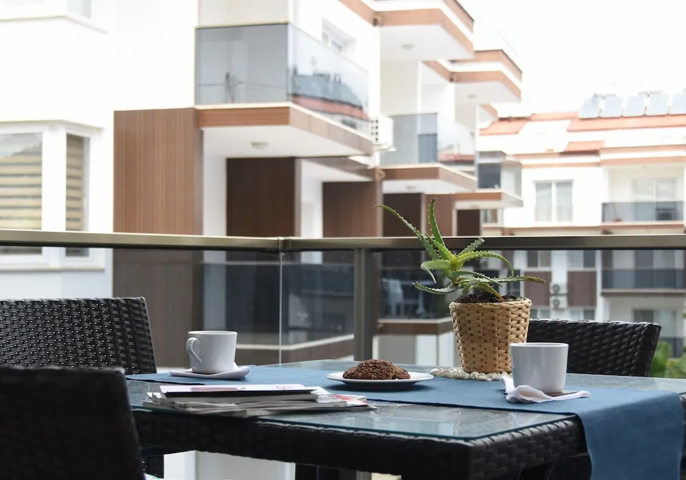Açık havada yemek servisi