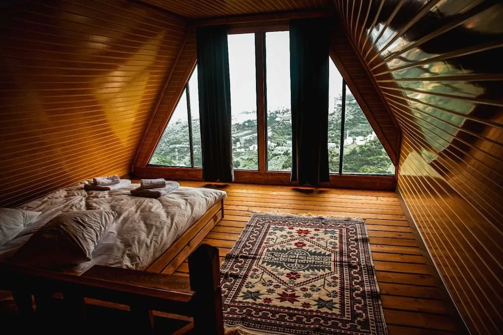 Classic Bungalov, Veranda, Dağ Manzaralı