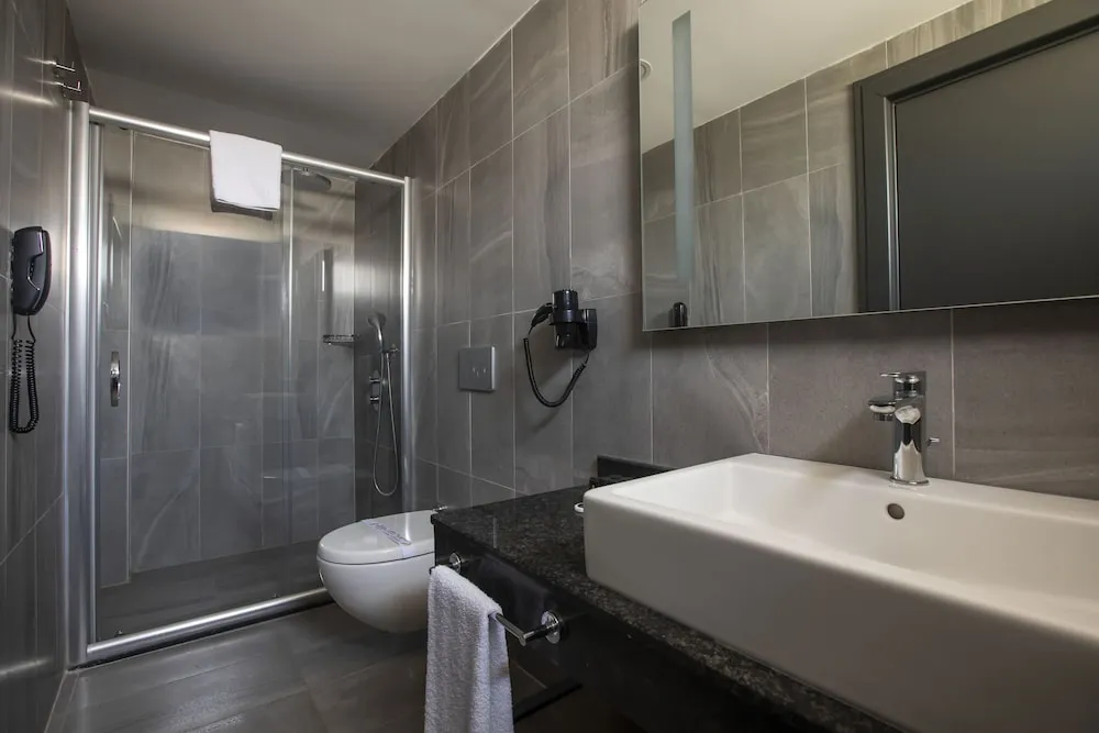 Comfort İki Ayrı Yataklı Oda, 2 Tek Kişilik Yatak, Sigara İçilmez