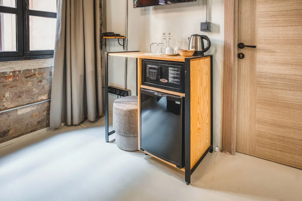 Family Dört Kişilik Oda, Sigara İçilmez