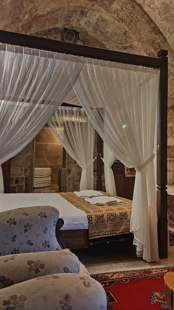 Luxury Tek Büyük Yataklı Oda, 1 Çift Kişilik Yatak, Sıcak Su Küveti