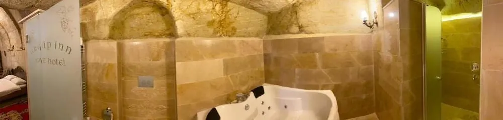 Luxury Tek Büyük Yataklı Oda, 1 Çift Kişilik Yatak, Sıcak Su Küveti