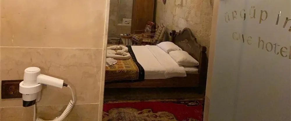 Luxury Tek Büyük Yataklı Oda, 1 Çift Kişilik Yatak, Sıcak Su Küveti