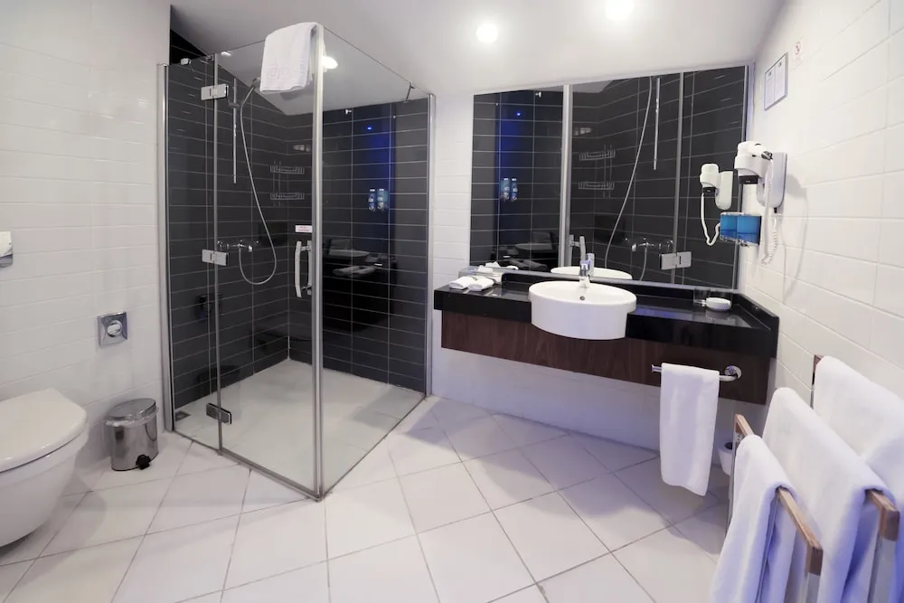 Standard Oda, 1 En Büyük (King) Boy Yatak, Manzaralı (Istanbul's Bridges View)