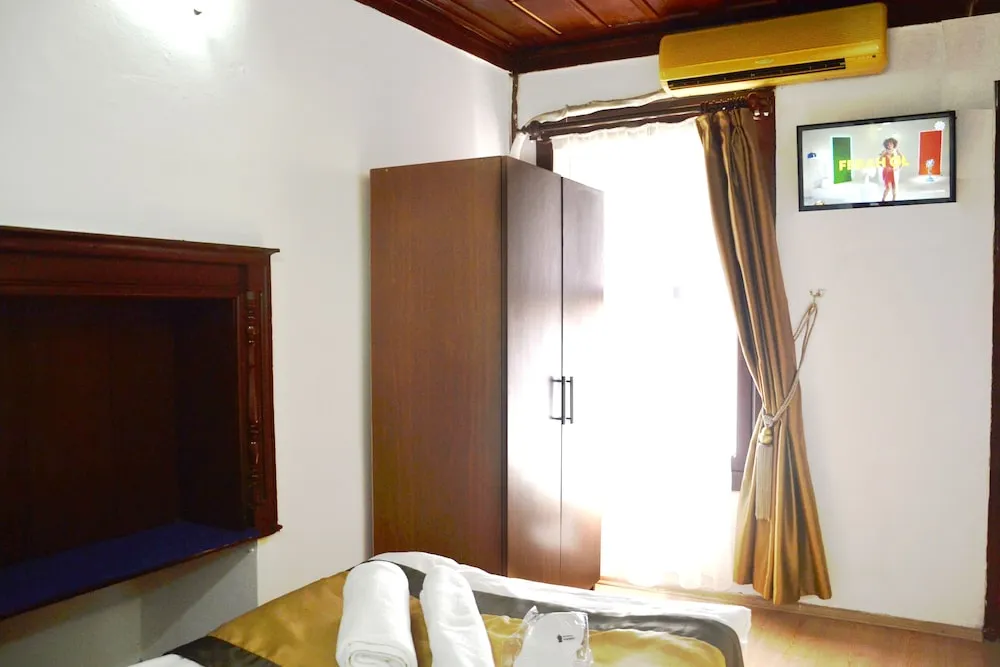 First Floor Single Room