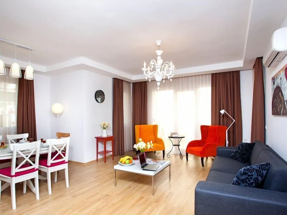 3+1 APARTMENT - ANEX BUILDING