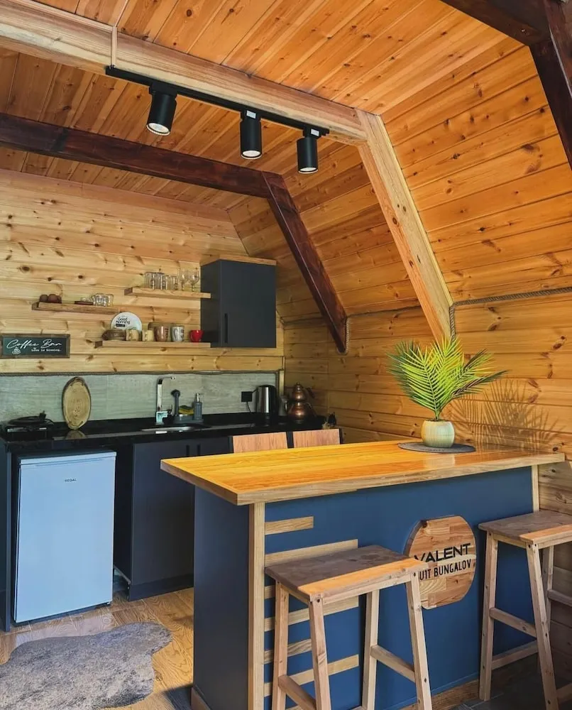 Deluxe Bungalov