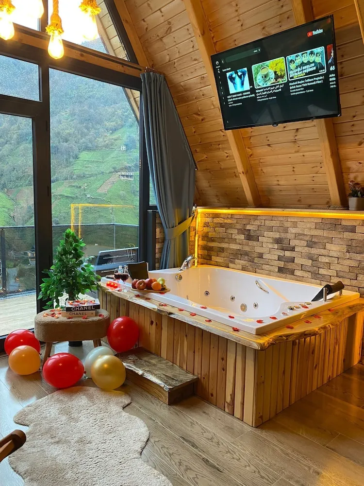 Deluxe Bungalov