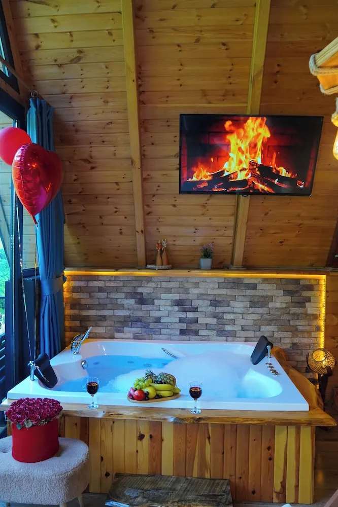 Deluxe Bungalov