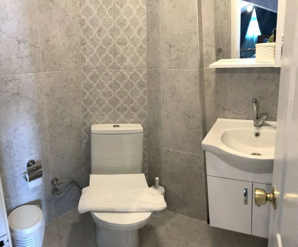 Stüdyo, Teras (9)