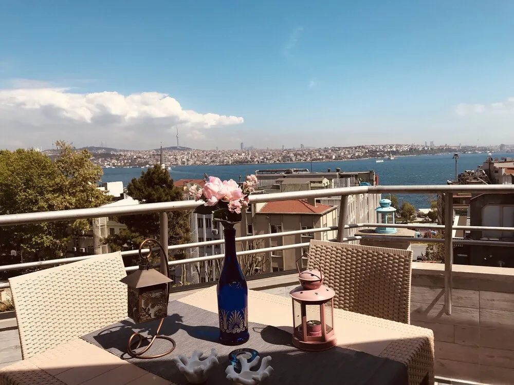 Stüdyo, Teras (9)