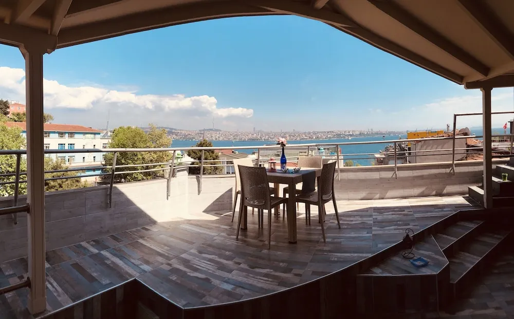 Stüdyo, Teras (9)