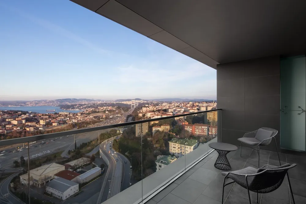 Executive Oda, 2 Tek Kişilik Yatak, Sigara İçilmez, Balkon