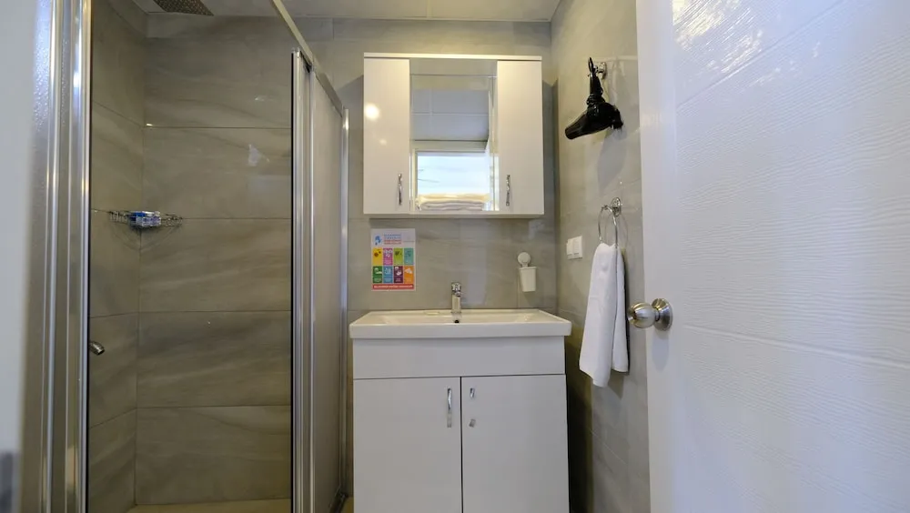 Deluxe Üç Kişilik Oda (3 People)