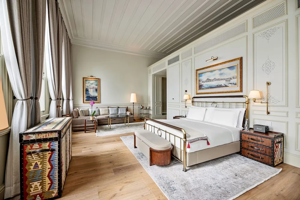 Bosphorus Junior Suite