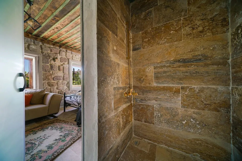 Deluxe Oda, Balkon