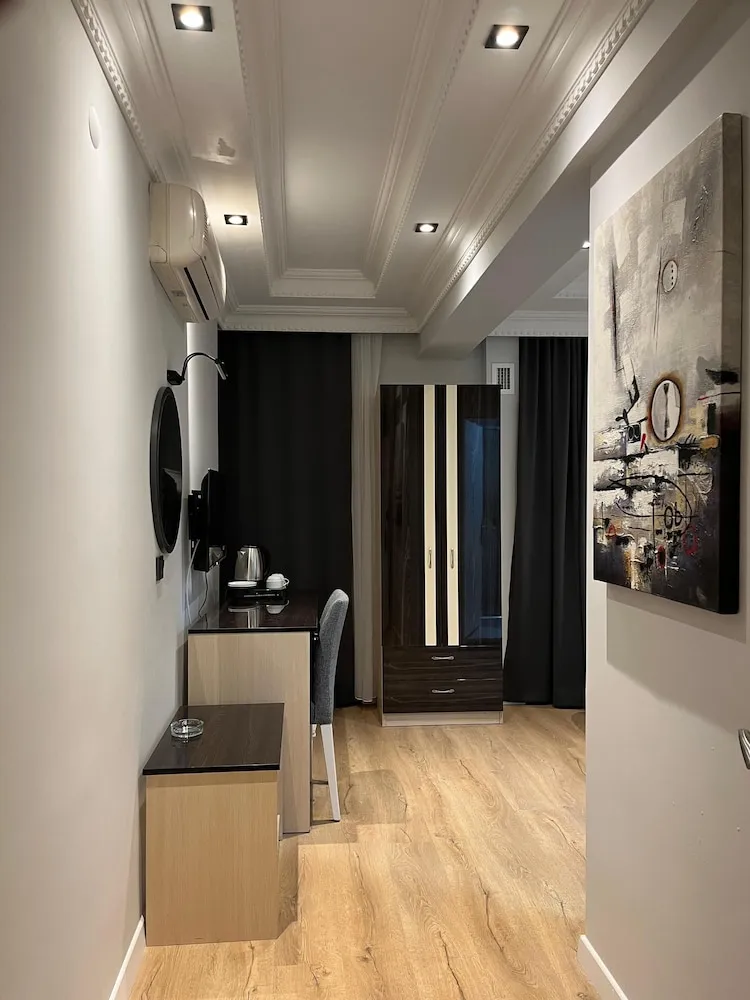 Standard Tek Büyük veya İki Ayrı Yataklı Oda